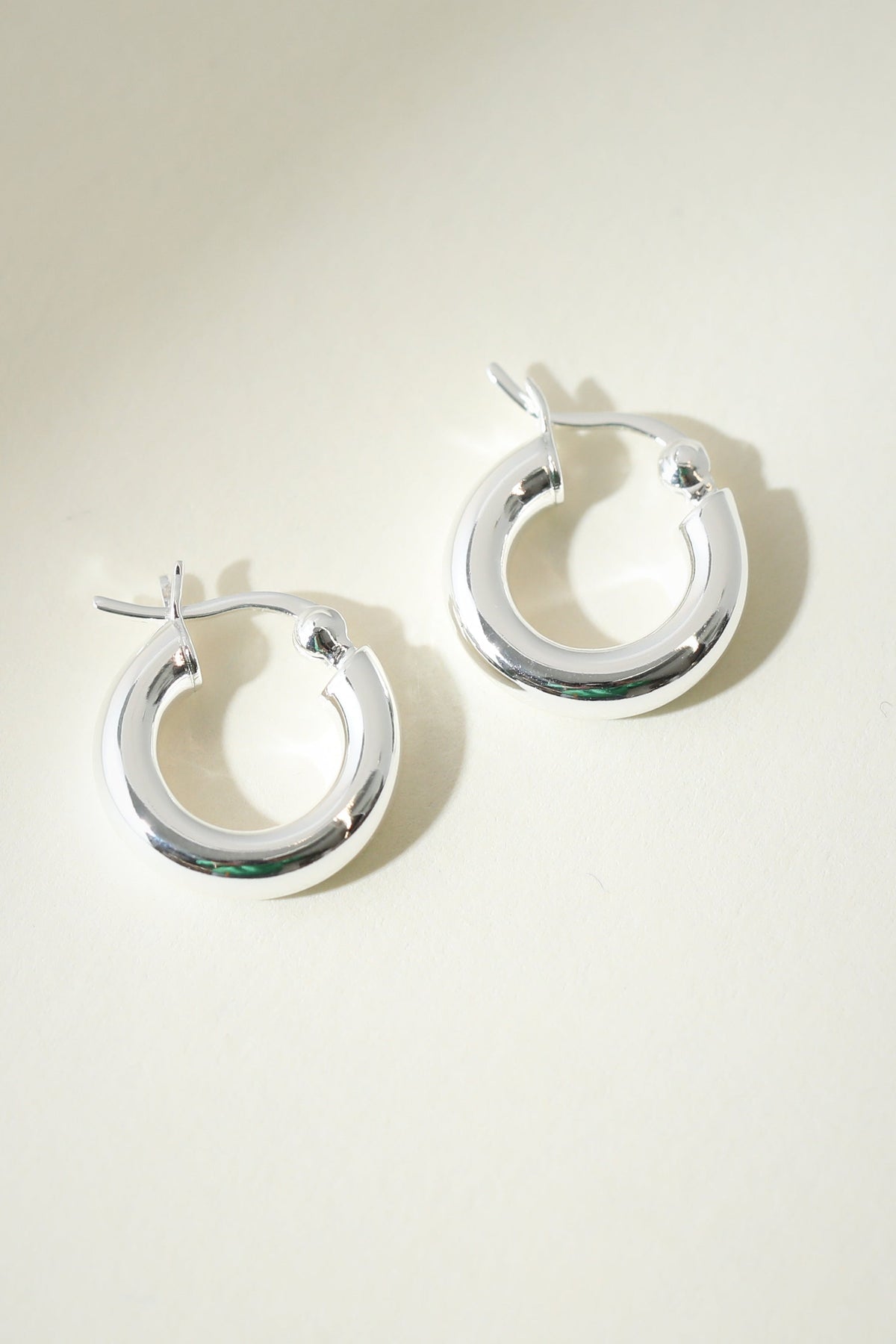 The Small Ravello Hoops