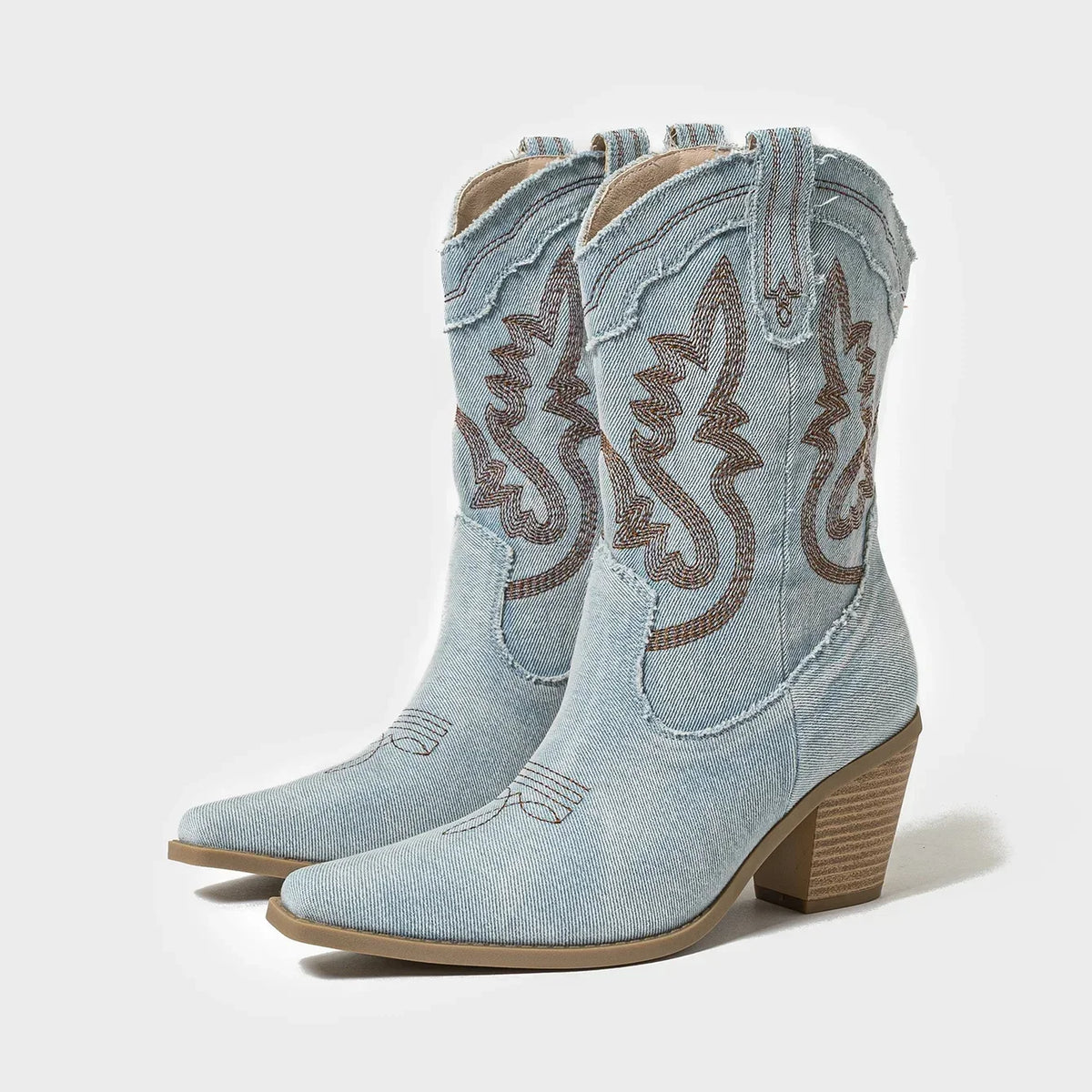 Stylish and Comfortable: Women's Ankle Cowboy Boots