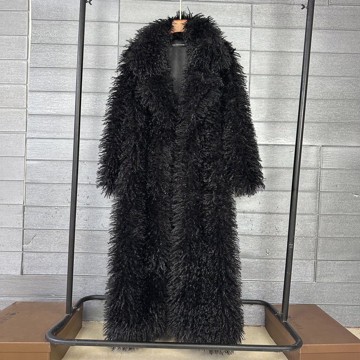 Womens Elongated Wool Coat With A Tailored Lapel