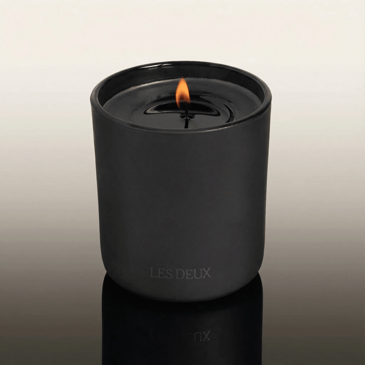 No. 4 - L'Âme Velours Candle